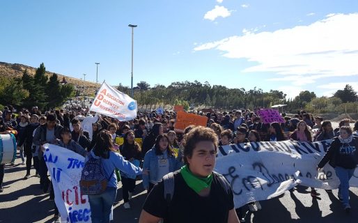 Movilización de los estudiantes por la continuidad del TEG