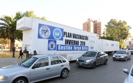 Municipio y Petroleros instalaron tráilers sanitarios