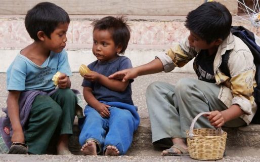 La pobreza infantil aumentó al 62,8%, según la UCA