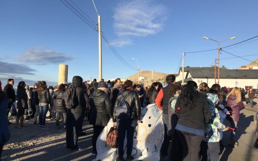 YPF denunció a estatales por el bloqueo a la playa de tanques