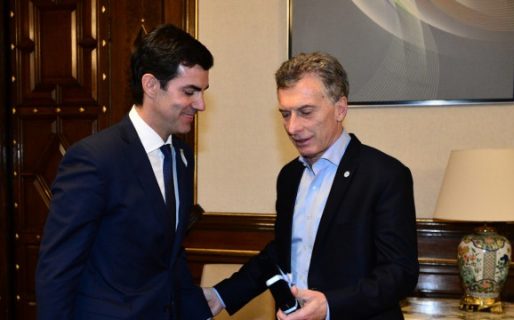Macri le dio a Urtubey tratamiento de jefe de Estado y se mete en la interna del PJ