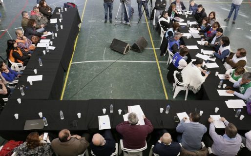 El gobierno ofreció paritarias pero los gremios seguirán de paro