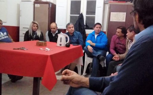 La dirigencia de la UCR llamó al diálogo y a preservar la institucionalidad