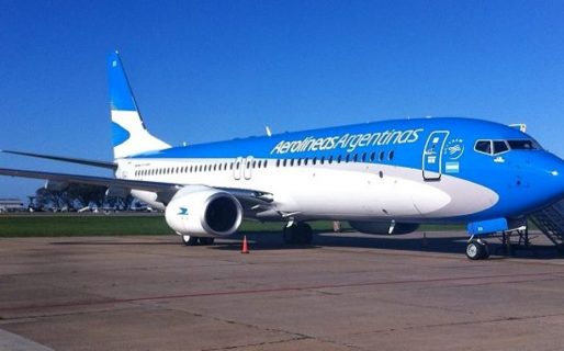 Aerolíneas suspendió a 376 empleados y los aeronáuticos anunciaron medidas
