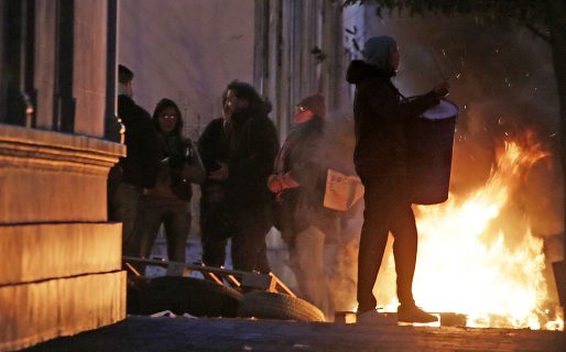 La versión policial sobre los incidentes en Casa de Gobierno