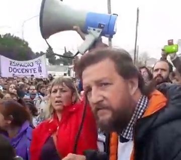 Provincia propuso un bono de $3000 pero los docentes quieren que vaya al básico testigo