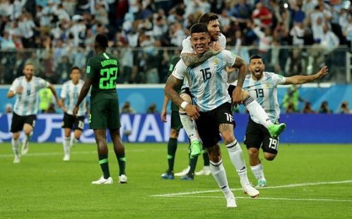 Con goles de Messi y Rojo, Argentina clasificó a octavos del Mundial de Rusia