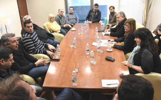 Diputados provinciales se reunieron con empresarios pesqueros y rurales por el proyecto del Fondo de Emergencia