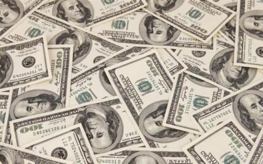 Las cinco causas de la abrupta caída del dólar