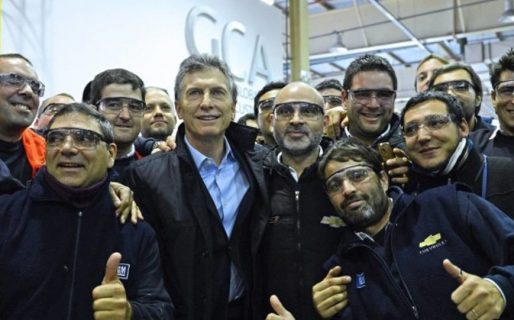 Por qué Macri prohibió los aumentos salariales no remunerativos