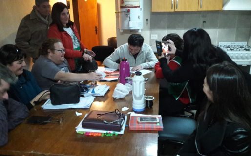 Gobierno y gremios acordaron aumento salarial para los auxiliares de la educación