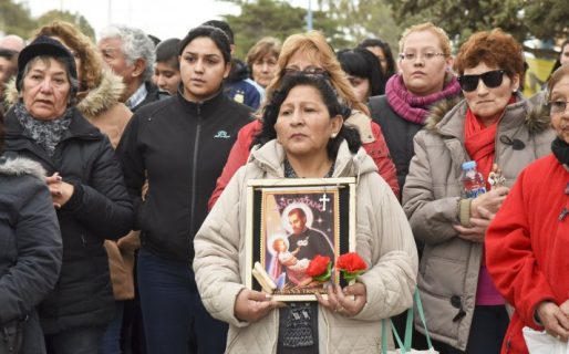 San Cayetano hoy no pide velas, sino alimentos