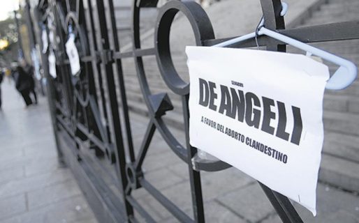 Suspenden presentación del anteproyecto del Código Penal por la interna en el oficialismo por la IVE