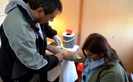 Gran concurrencia en el tráiler de salud municipal en Laprida