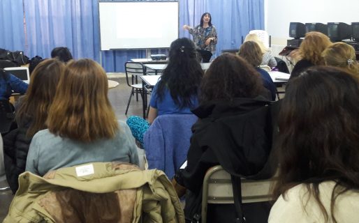 Los docentes que dan apoyo escolar en los CPB se capacitarán en Prevención