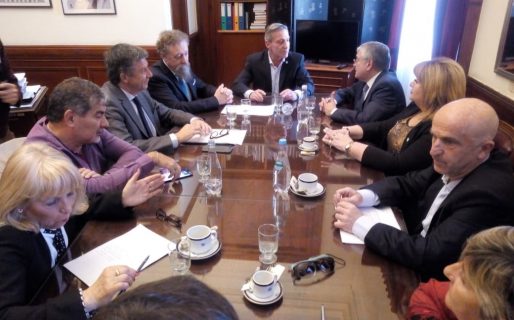 Arcioni no firmó la modificación del Pacto Fiscal que pretendía Nación