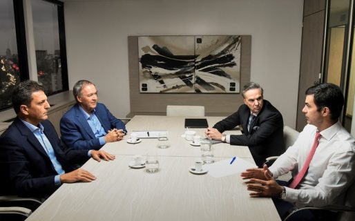 Massa incluyó a Arcioni en el espacio que tiene con Pichetto, Urtubey y Schiaretti