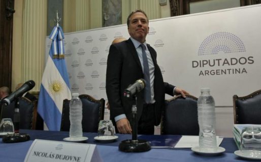 La oposición criticó la exposición de Dujovne