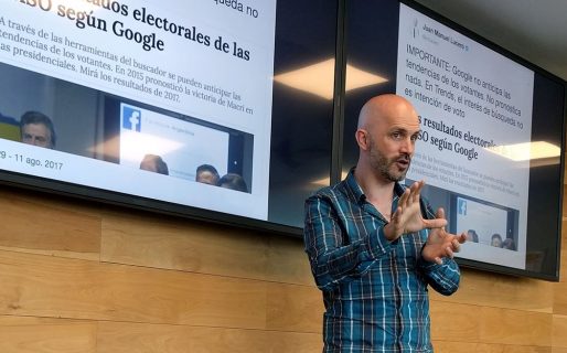 Juan Manuel Lucero de Google llega para brindar una capacitación