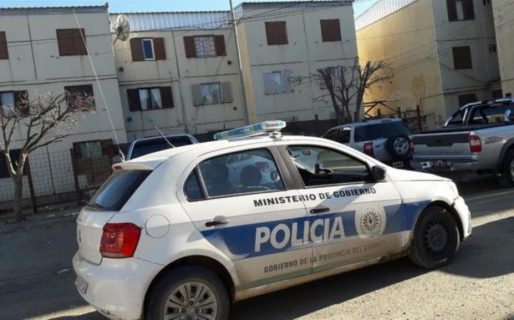 Escracharon por Facebook a un condenado por violación y balearon su casa