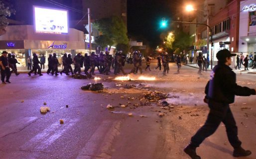 Culpan al gobierno provincial por “reprimir ferozmente”