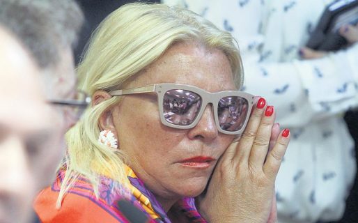 Tras fulminar a Garavano, Carrió apunta contra Frigerio y Monzó