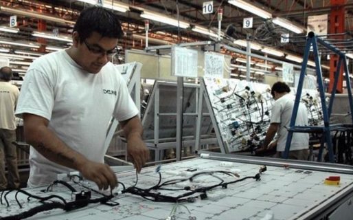 Para privados, la producción industrial retrocedió hasta 8,7% en septiembre