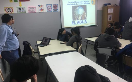 Charlas educativas sobre uso responsable del agua