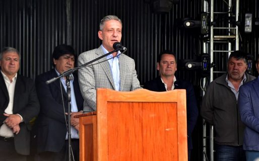 Arcioni: “Necesitamos una alternativa Federal ante el fracaso de Cambiemos»