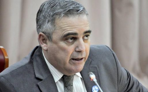 Touriñán criticó a Massoni: “Acá no hay golpe institucional”