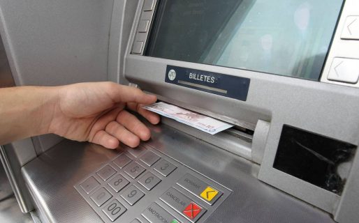 Provincia depositó los haberes del personal que integra el primer rango