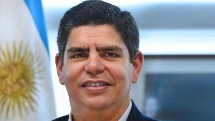 Fernández Aparicio asume como Secretario de Trabajo