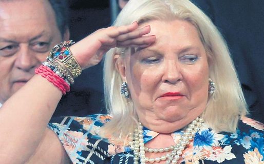 Carrió les disparó a Bullrich y a Macri