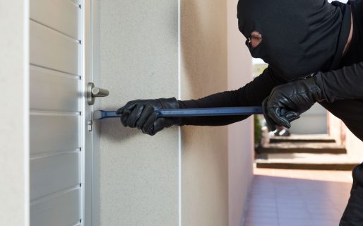 Ladrones encapuchados robaron en una casa del barrio Pueyrredón