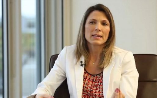 Isela Costantini: «Si te pusiste el escote, hacete cargo»