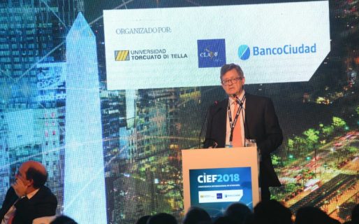 Paulo Leme: «El 2019 será oscuro y con nubarrones negros», advirtió el ex FMI