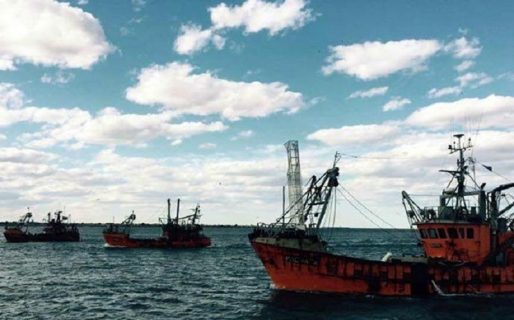Empresarios pesqueros piden reforzar controles en aguas argentinas
