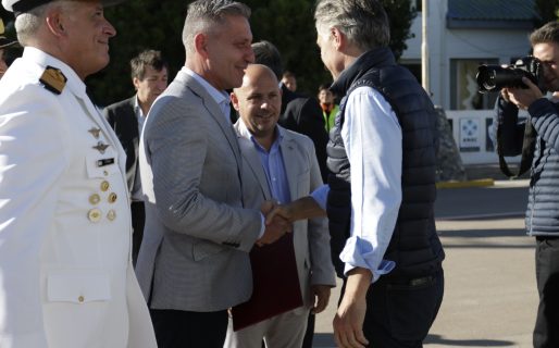 Arcioni recibió a Macri en Puerto Madryn