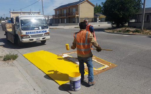 Señalizan la vía pública en barrio Próspero Palazzo