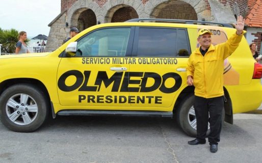 Olmedo lanzó su campaña presidencial prometiendo servicio militar obligatorio y castración