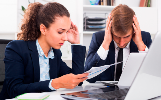 Las Pymes sobreviven con plata de su bolsillo