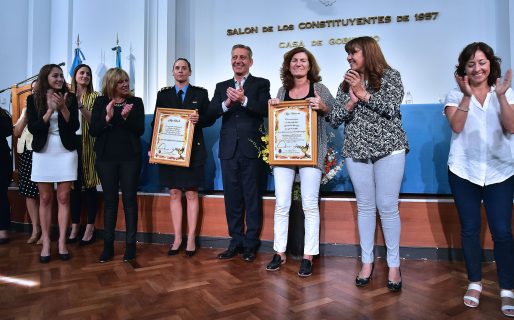 Arcioni reconoció a mujeres destacadas de la Provincia