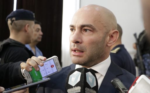 Massoni: “Pasarán a ser la fuerza mejor paga del país”