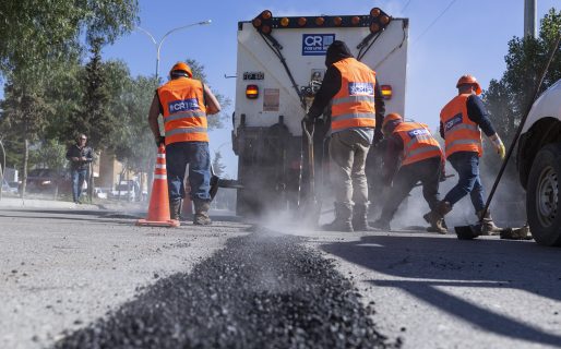 Municipio suma un camión autosustentable para la reparación de bacheo