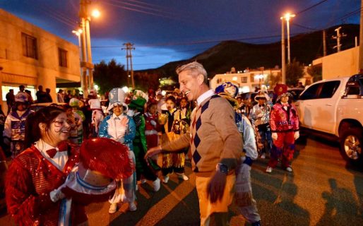 Arcioni resaltó el potencial artístico de los jóvenes al visitar a La Batucada Comodorense
