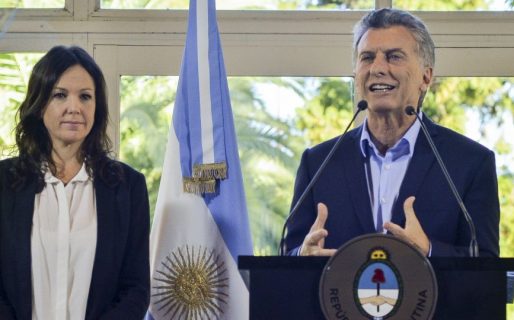 El gobierno busca reforzar planes sociales, créditos en Anses y dialogar con la Iglesia