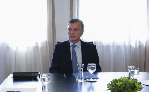 «El riesgo país sube porque en el mundo hay miedo de que los argentinos quieran volver atrás»