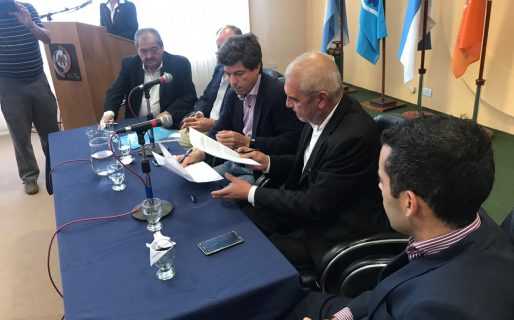 Se firmó el convenio para la finalización de la obra del acueducto