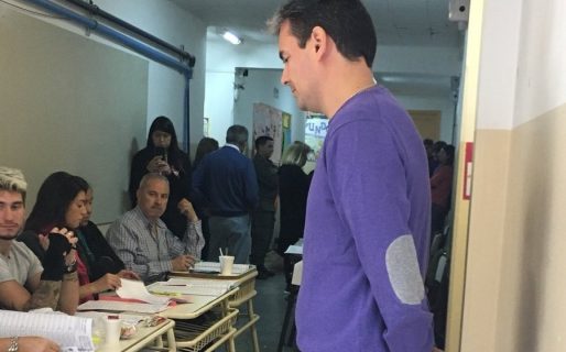 Cerdá no pudo votar: su DNI no coincidía con el del padrón