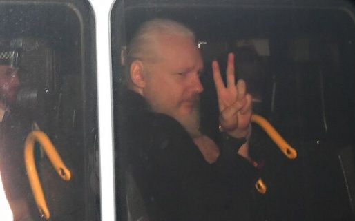 La detención del fundador de WikiLeaks por pedido de EEUU: «Assange está acusado de conspiración»